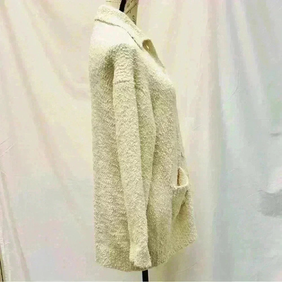 Sanctuary Women’s Ivory Button Up Fuzzy Cardigan Sweater with Pockets Size M - Picture 3 of 12